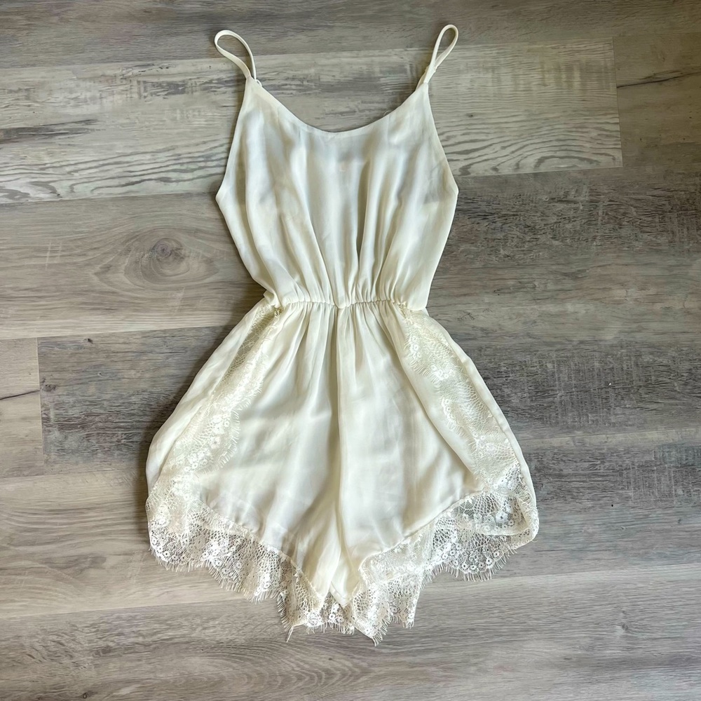 Face 2 Face lace trim romper